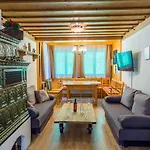 Apartman Four Seasons *