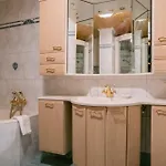 Four Seasons Apartment