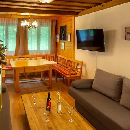 Four Seasons Apartamento