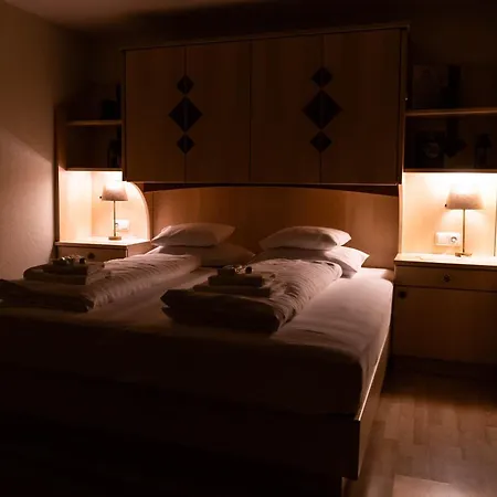 Four Seasons Apartman