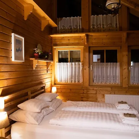Four Seasons Apartman *