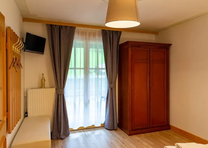 Διαμέρισμα Four Seasons *