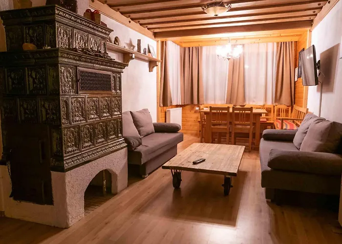 Four Seasons Lägenhet *