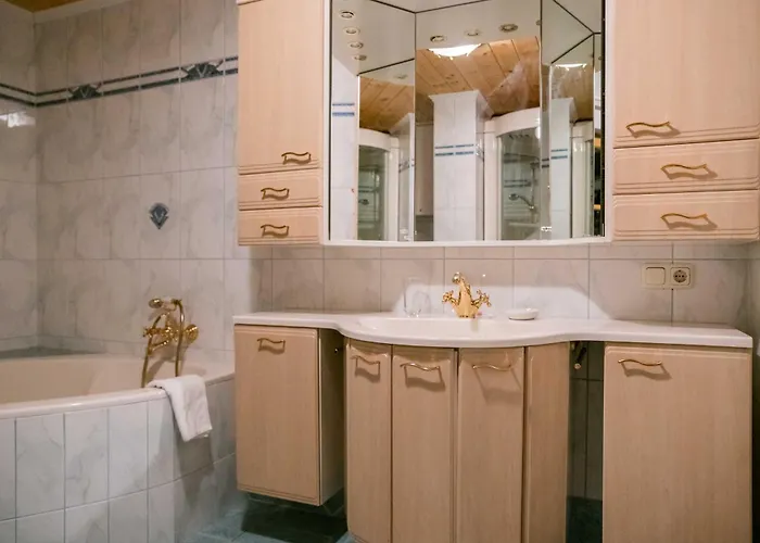 Four Seasons Lägenhet