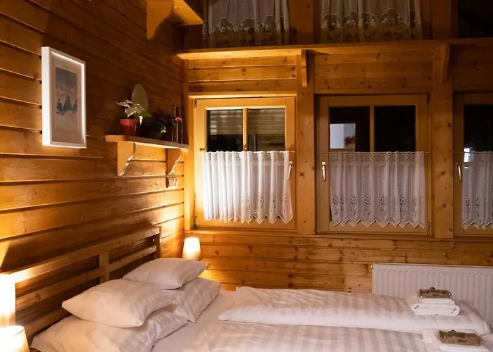 Four Seasons Lägenhet *